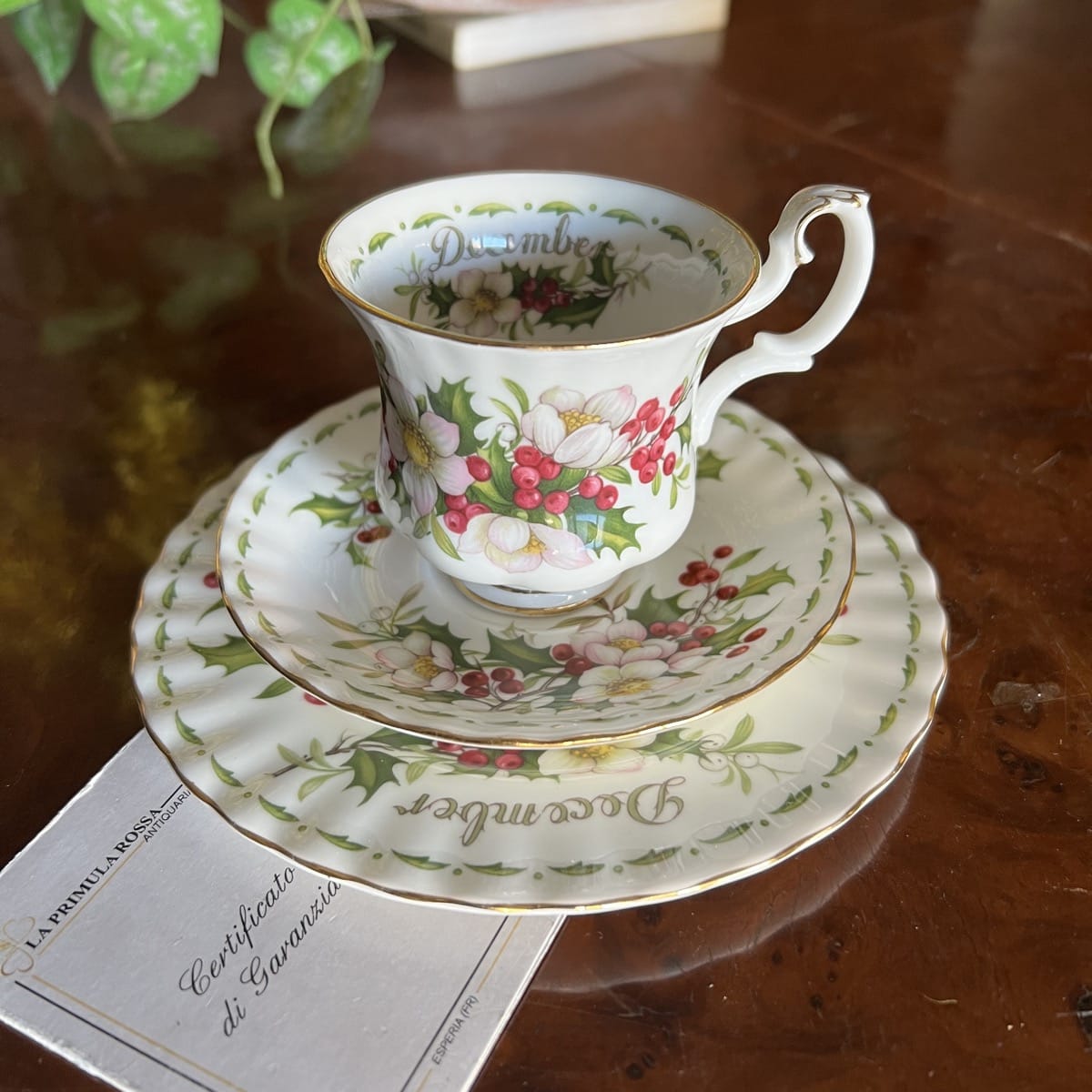 Piattino piatto da dolce per tazza tazzina Royal Albert mese inglese DICEMBRE 16 Categoria  Servizio tazze - Tazze