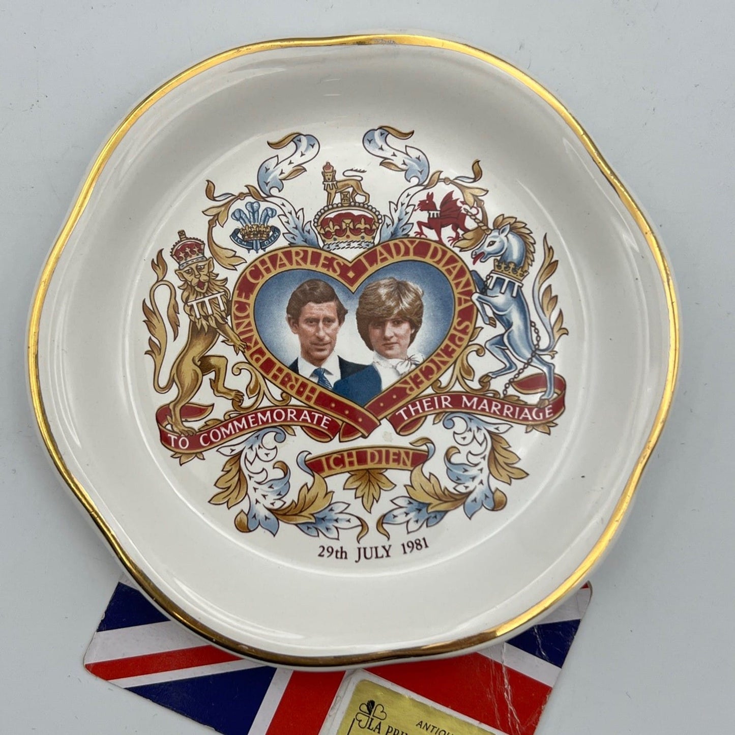 Piattino Vintage Inglese Matrimonio Principe Carlo e Lady Diana Casa Reale 1981 Categoria  Piatti e Piattini