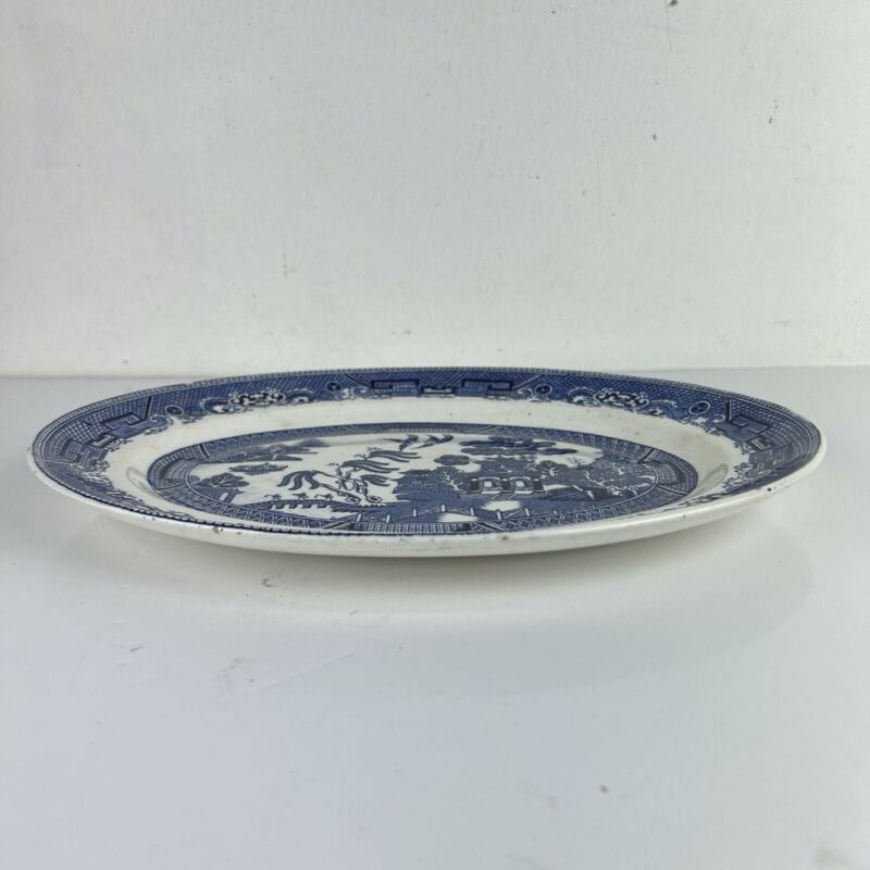 Piatto Antico da portata ovale vassoio colore bianco e blu decoro Willow 1940 Categoria  Piatti Vassoio
