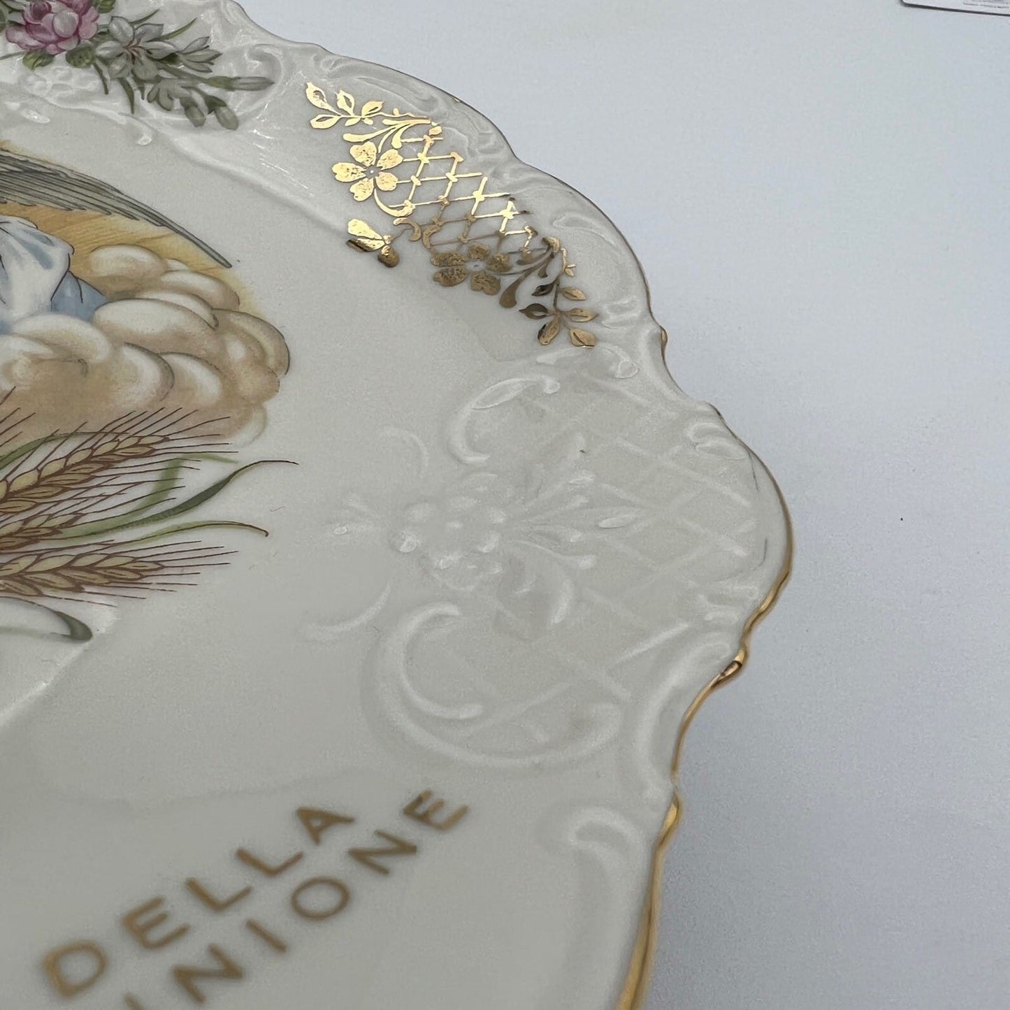 Piatto antico in porcellana Bianca Bavaria Decorativo Prima Comunione con Angeli Categoria  Piatti e Piattini