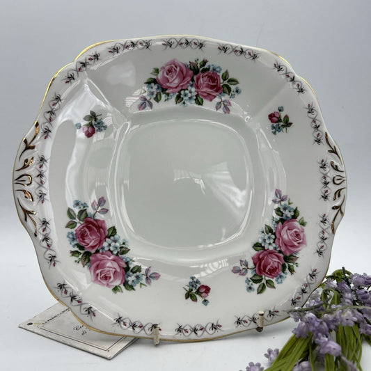 Piatto antico vassoio in porcellana per dolci decorato Con Rose da portata '60 Categoria  Piatti Vassoio