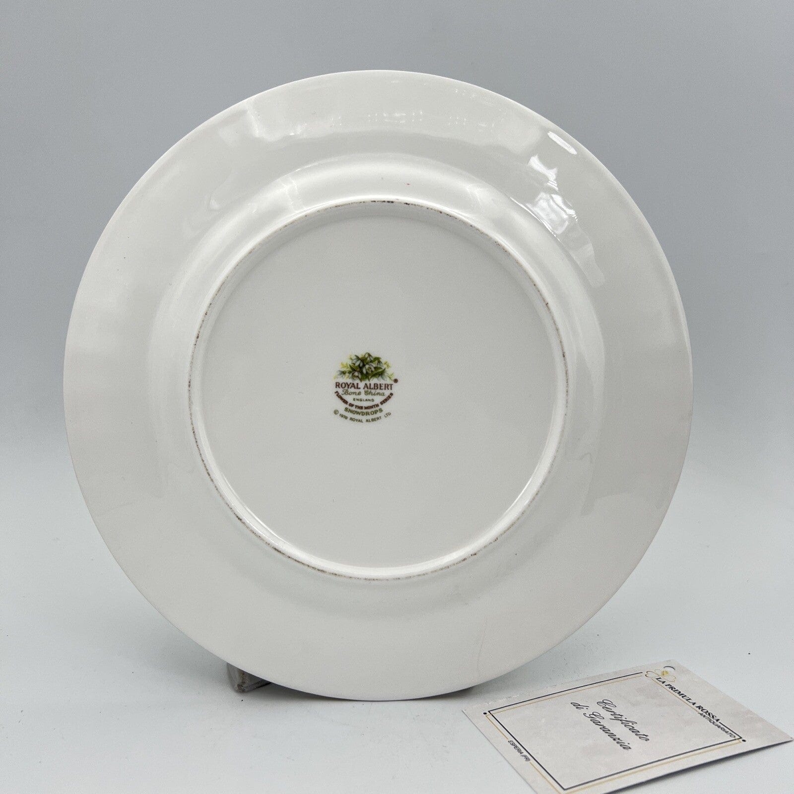 Piatto da dolce per frutta Royal Albert con mese Flower Of The Month Gennaio Categoria  Servizio tazze - Tazze