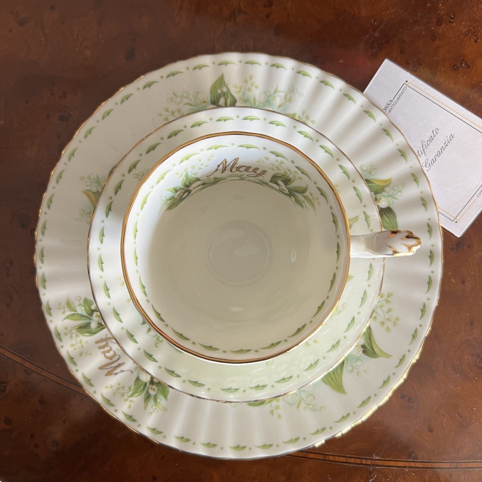 Piatto da dolce per frutta Royal Albert con mese Flower Of The Month MAGGIO Categoria  Servizio tazze - Tazze