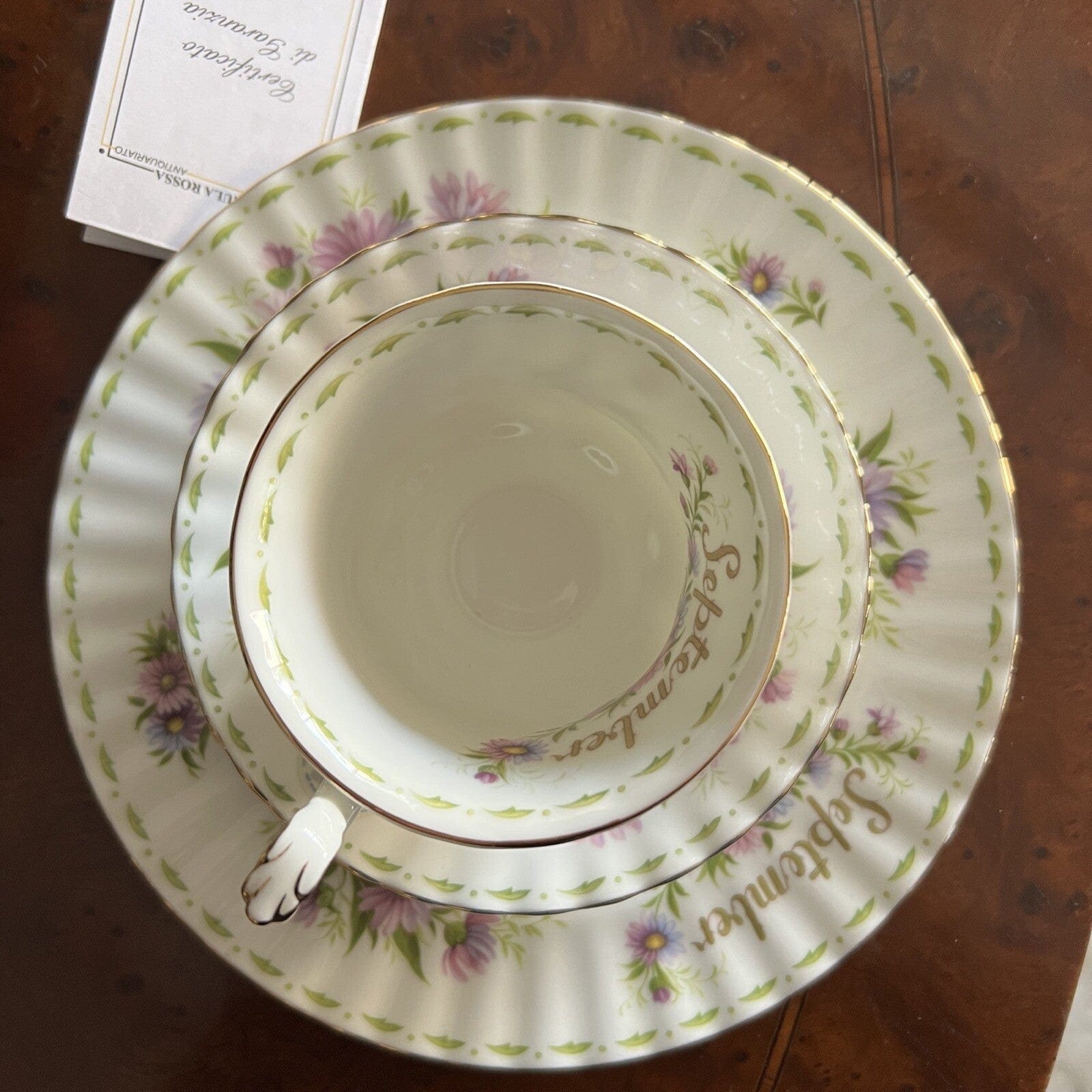 Piatto da dolce per frutta Royal Albert con mese Flower Of The Month SETTEMBRE Categoria  Servizio tazze - Tazze
