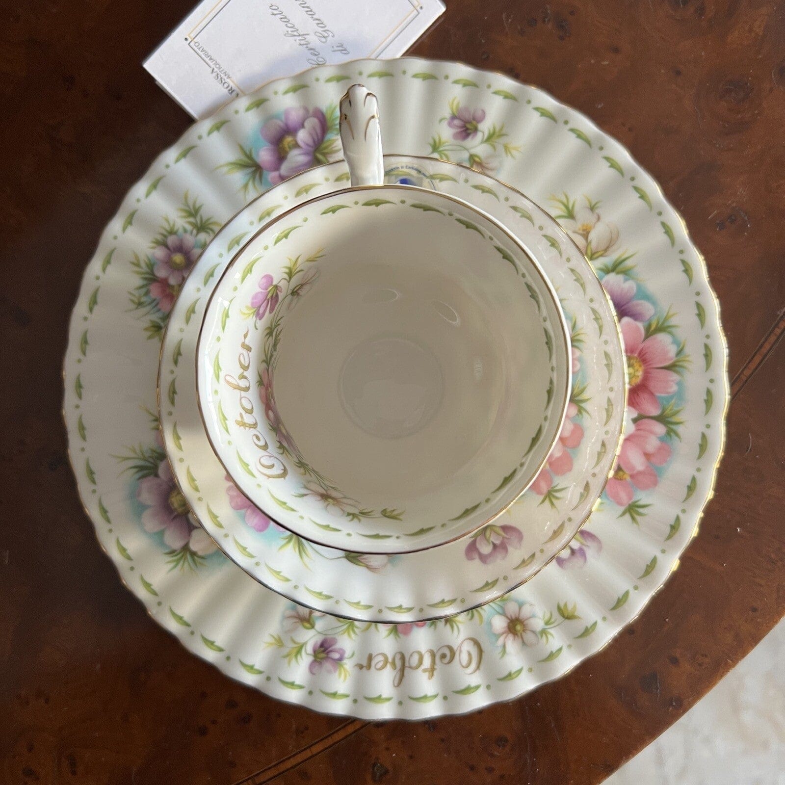 Piatto da dolce per frutta Royal Albert con mese Flower Of The Tè Month OTTOBRE Categoria  Servizio tazze - Tazze
