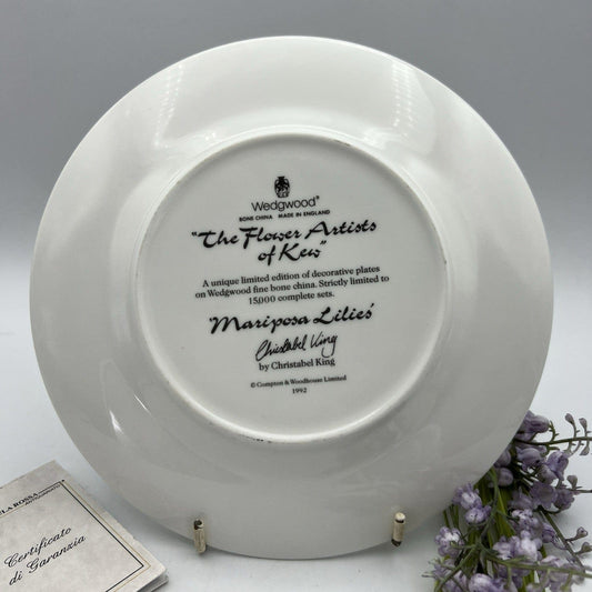 Piatto decorativo da collezione Porcellana Wedgwood Flower of Kew Fiori Papaveri Categoria  Piatti e Piattini