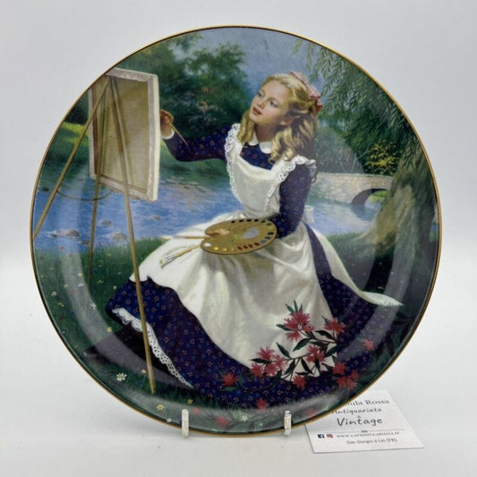 Piatto decorativo Vintage in porcellana Inglese Collezione Piccole Donne Amy Categoria  Ceramiche e Porcellane