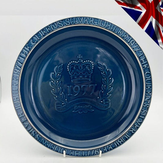 Piatto in ceramica Blu Inglese Regina Elisabetta Casa Reale Giubileo anno 1977 Categoria  Boccali