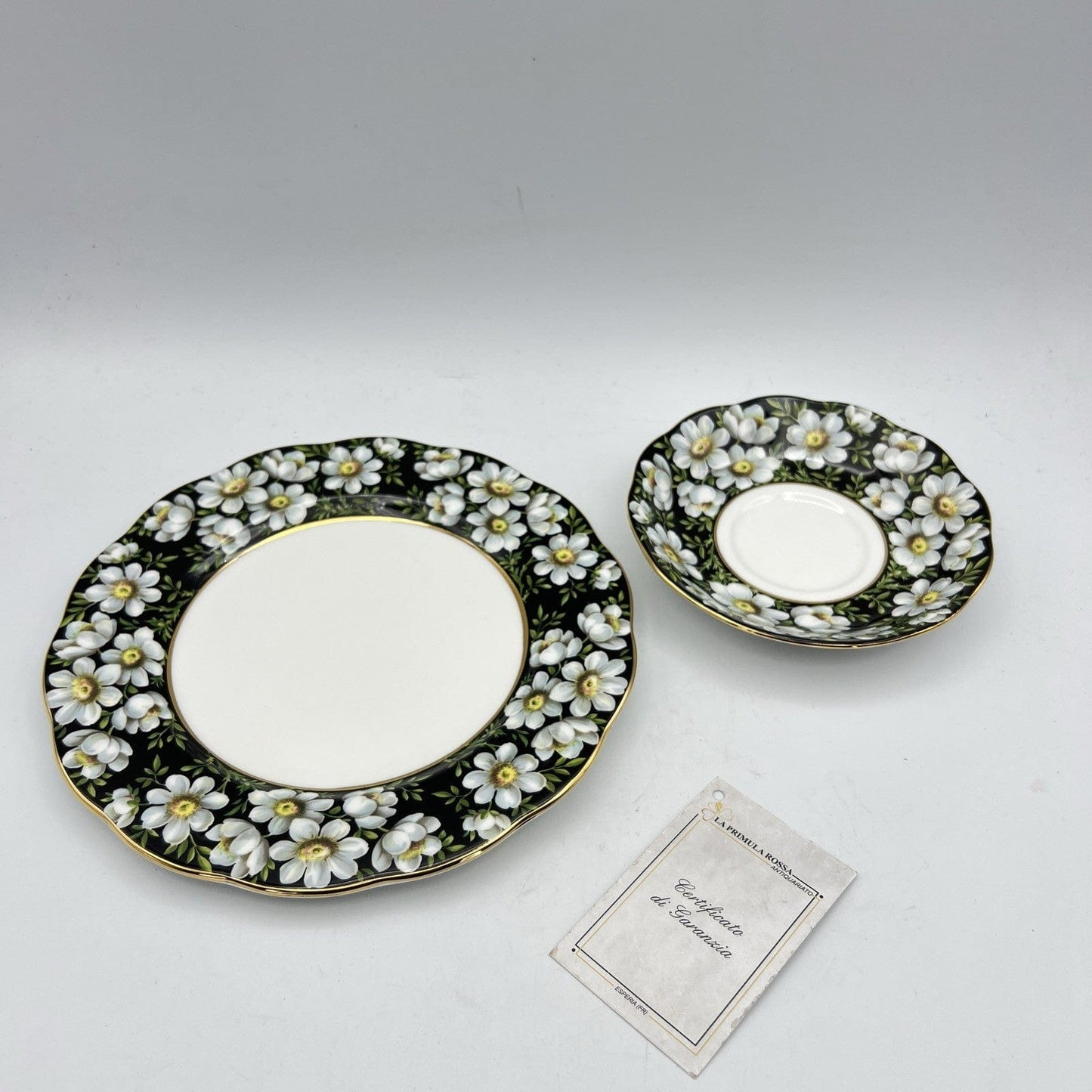 Piatto + Piattino in porcellana Royal Albert Provincial Flowers Fiori Avens Categoria  Piatti e Piattini