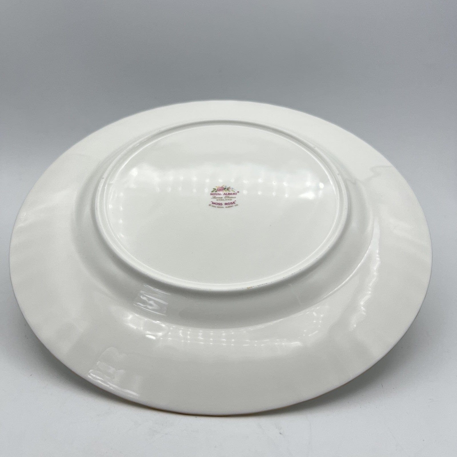 Piatto vassoio da portata inglese in porcellana Royal Albert Moss Rose 1956 Categoria  Servizio tazze - Tazze