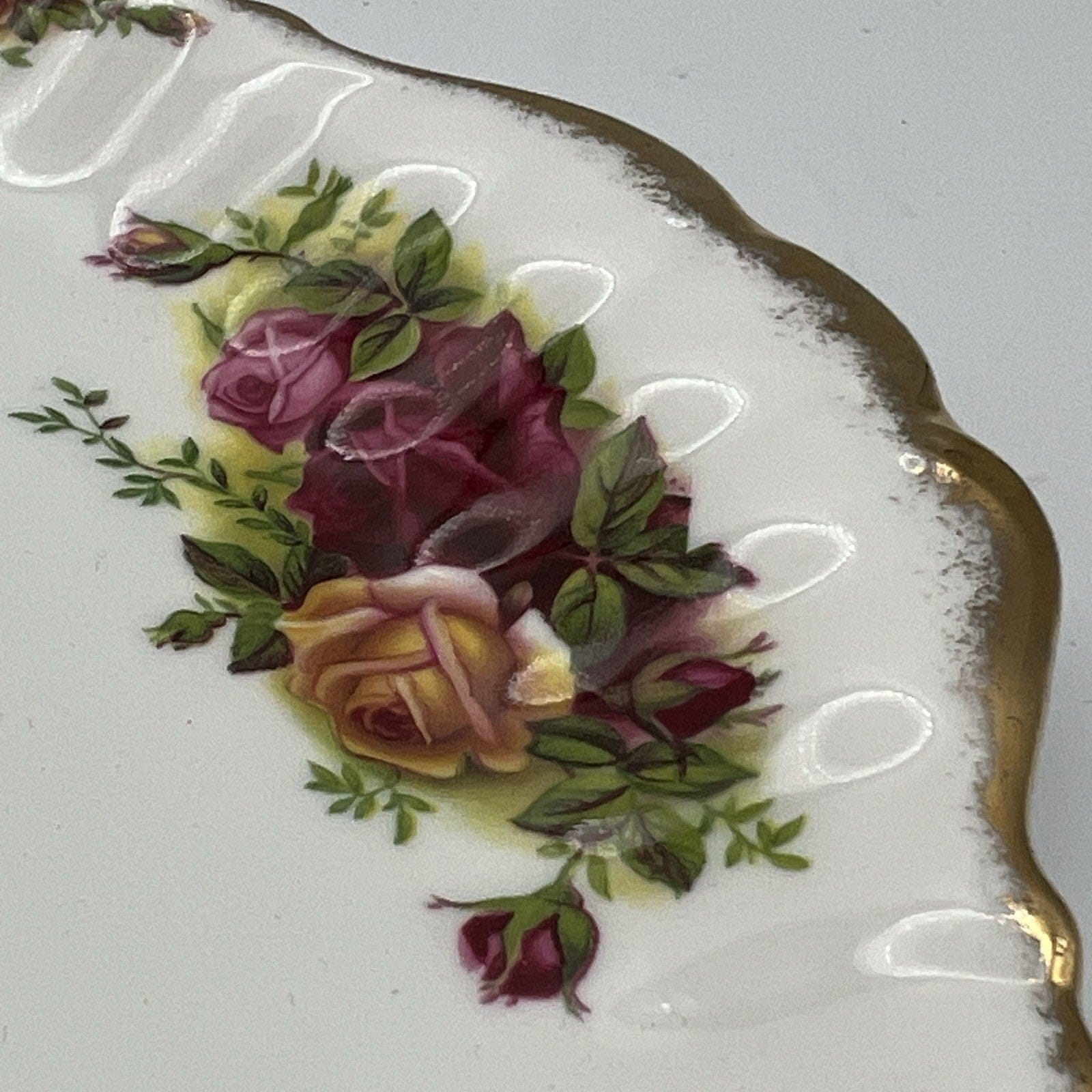 Piatto vassoio in porcellana  Royal Albert da portata decoro Old Country Roses Categoria  Piatti Vassoio