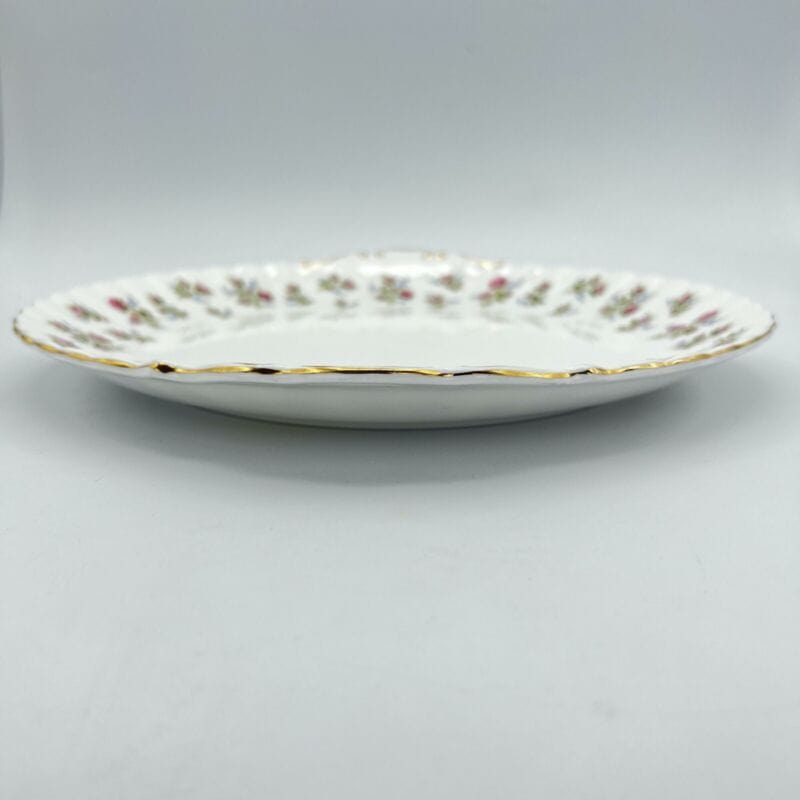 Piatto vassoio in porcellana  Royal Albert per dolci da portata decoro Rose 1970 Categoria  Piatti Vassoio