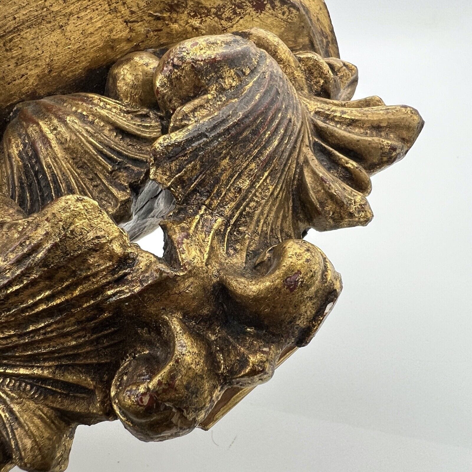 Piccola Mensola da parete Antica in legno oro mensolina a sospensione dorata Categoria  Complementi d'arredo