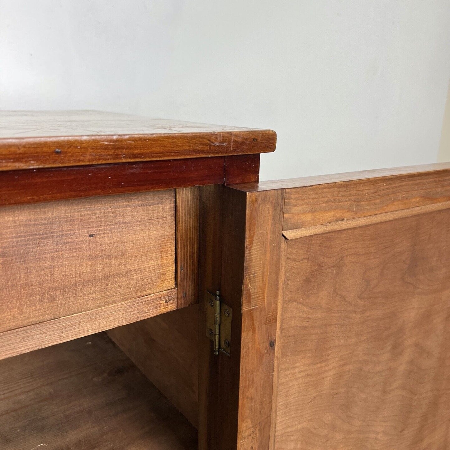 Piccolo Armadio antico 1 anta armadietto in legno mobile da ufficio schedario Categoria  Servante - Servantini