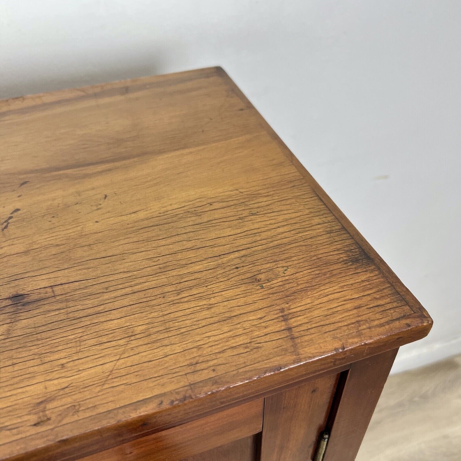 Piccolo Armadio antico 1 anta armadietto in legno mobile da ufficio schedario Categoria  Servante - Servantini