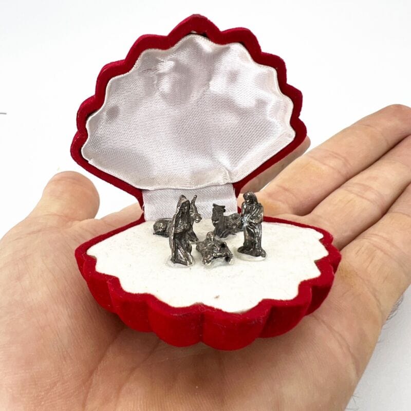 Piccolo Presepe tascabile mini presepio a Conchiglia Natività in miniatura Categoria  Arte e antiquariato:Arte sacra:Statuine e presepi