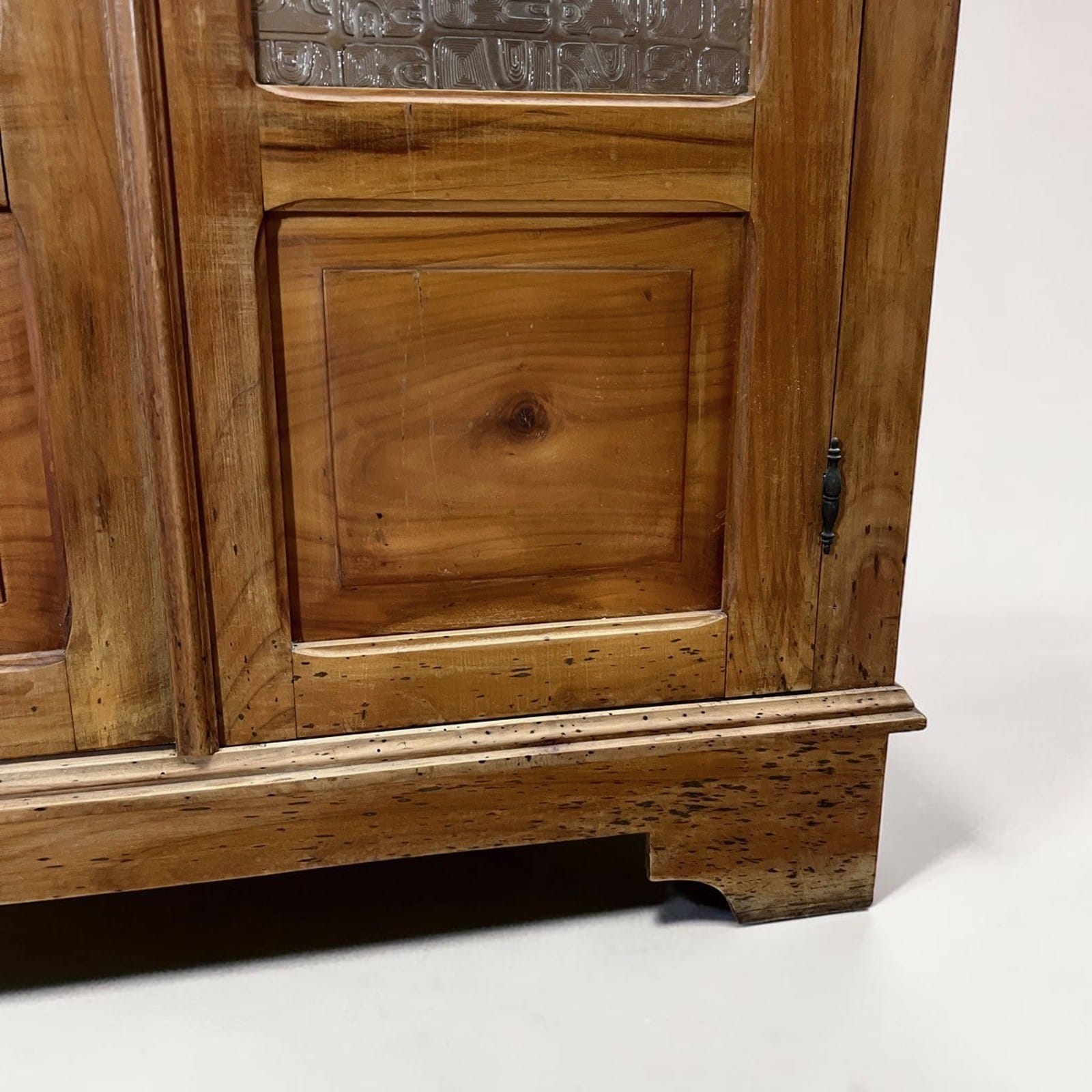 Piccolo Vetrina Credenza antica 2 ante Libreria  dispensa stile arte povera Categoria  Servante - Servantini