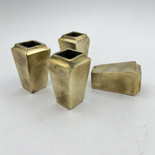 Piedi antichi in ottone bicchieri terminali per mobili sedie restauro epoca 900 Categoria  Accessori & Ferramenta d'epoca