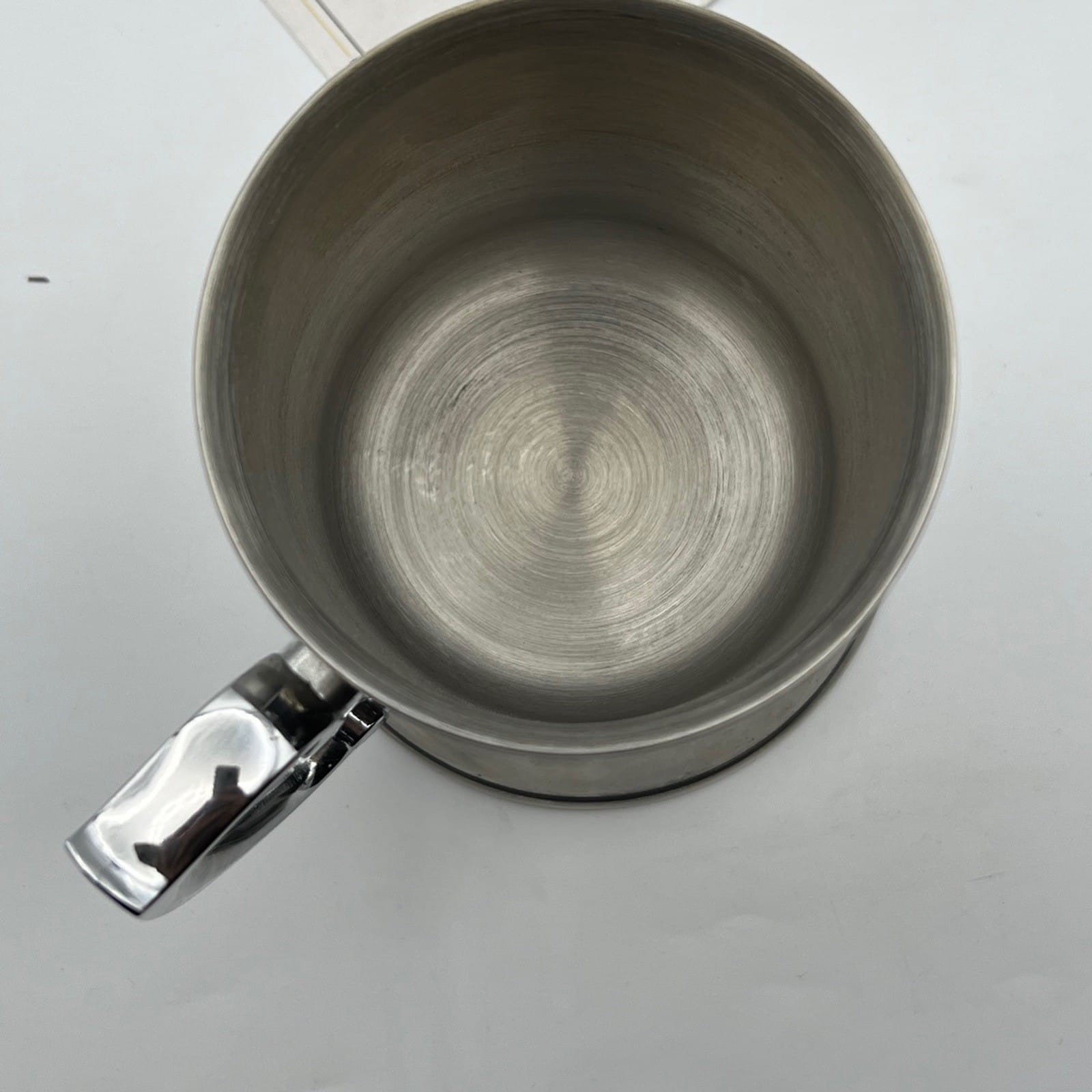 Portapenne da per scrivania in stile antico boccale metallo lucido silver Categoria  Sheffield & Argento