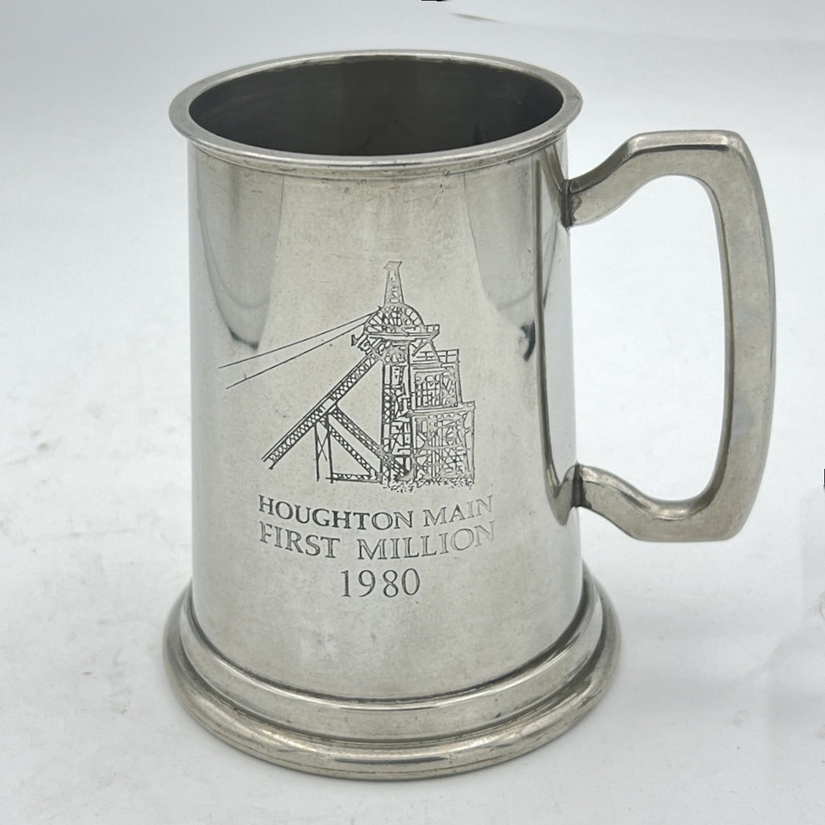 Portapenne da scrivania antico in metallo peltro boccale Sheffield 900 inglese X Categoria  Sheffield & Argento