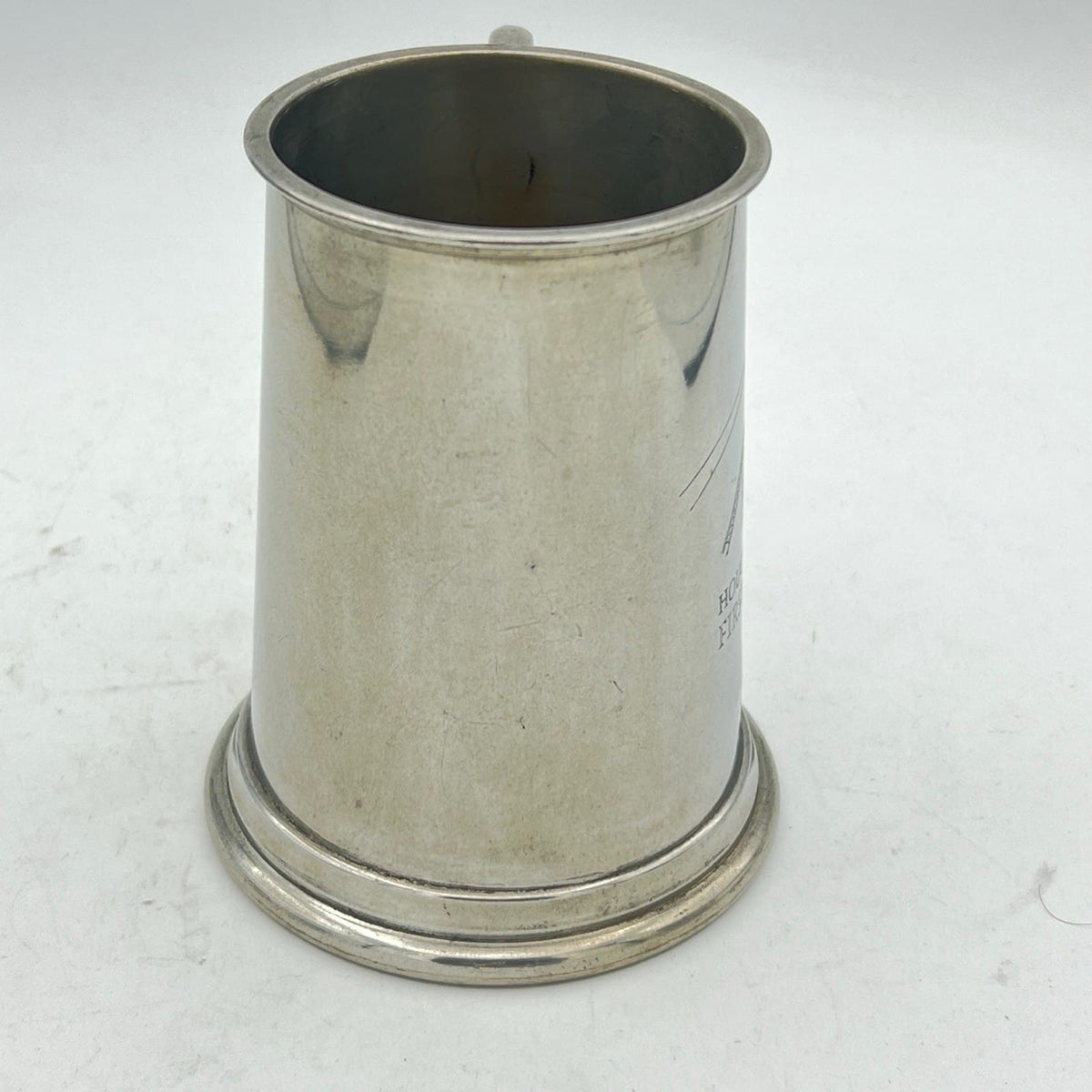 Portapenne da scrivania antico in metallo peltro boccale Sheffield 900 inglese X Categoria  Sheffield & Argento