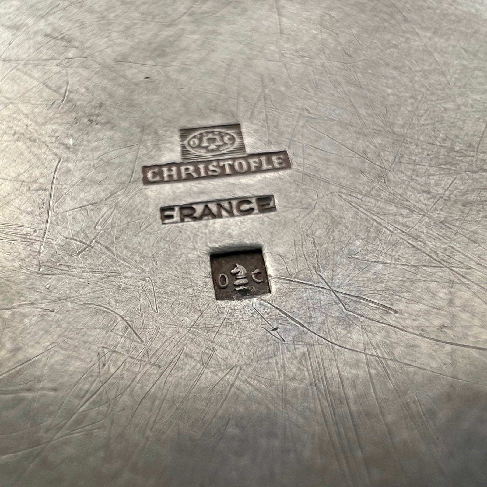 Portapenne da scrivania in argento silver plated antico bicchiere Christofle '60 Categoria  Sheffield & Argento