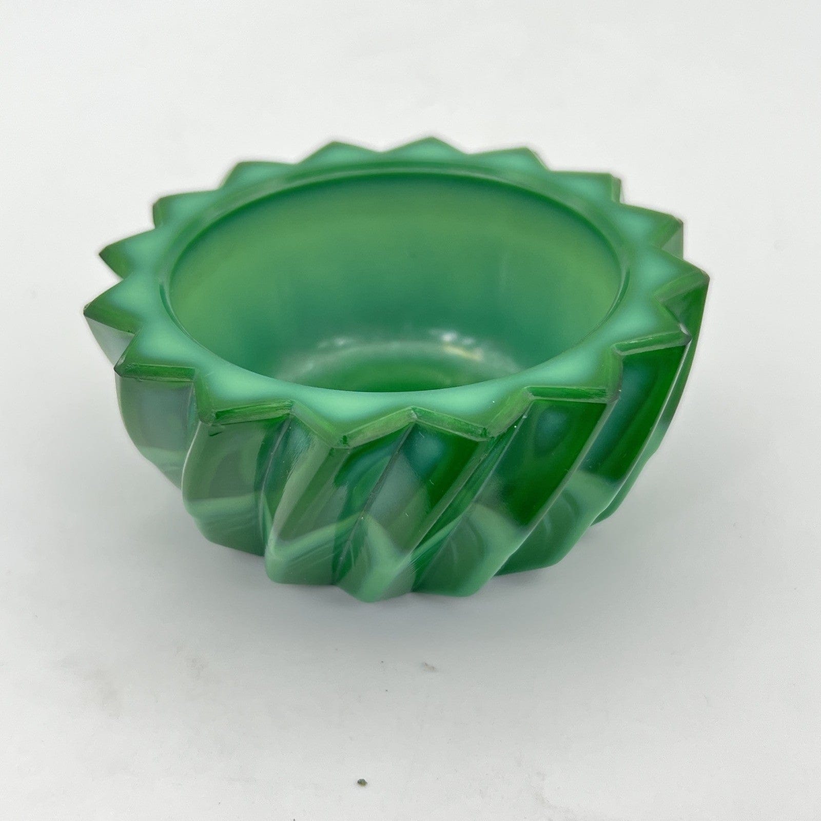 Posacenere portacenere antico in vetro malachite verde vintage  posa cenere Categoria  Oggetti per fumatori