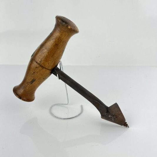 Punteruolo Succhiello Trivellino Antico in ferro trapano ferramenta d' epoca 900 Categoria  Restauro