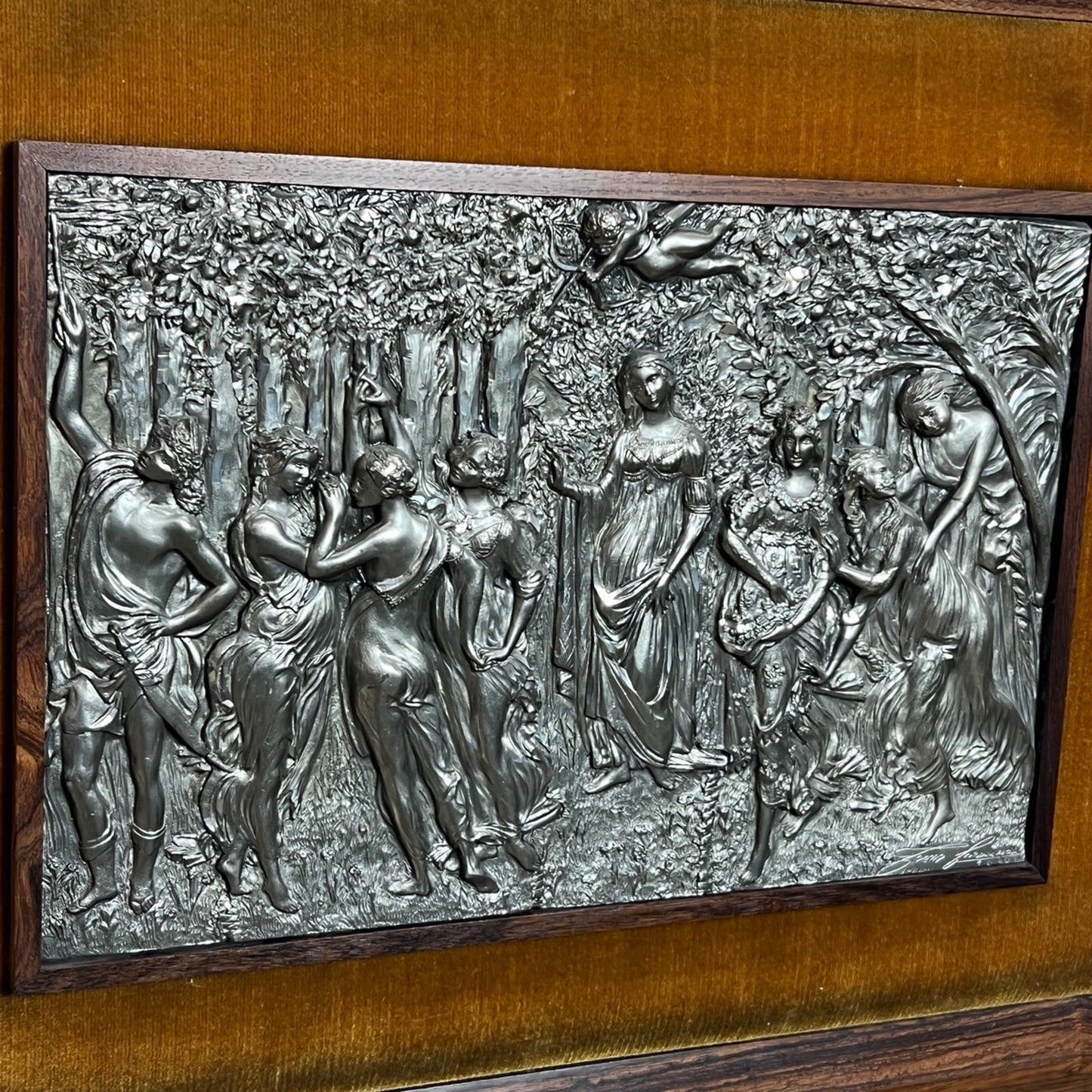 Quadro bassorilievo vintage in peltro da Collezione Artista Trezza Botticelli Categoria  Quadri