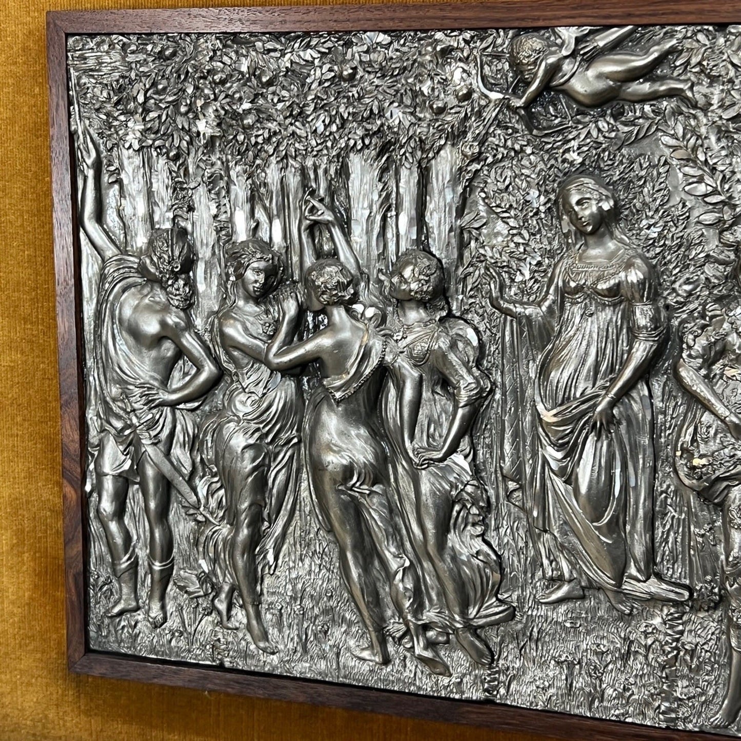 Quadro bassorilievo vintage in peltro da Collezione Artista Trezza Botticelli Categoria  Quadri