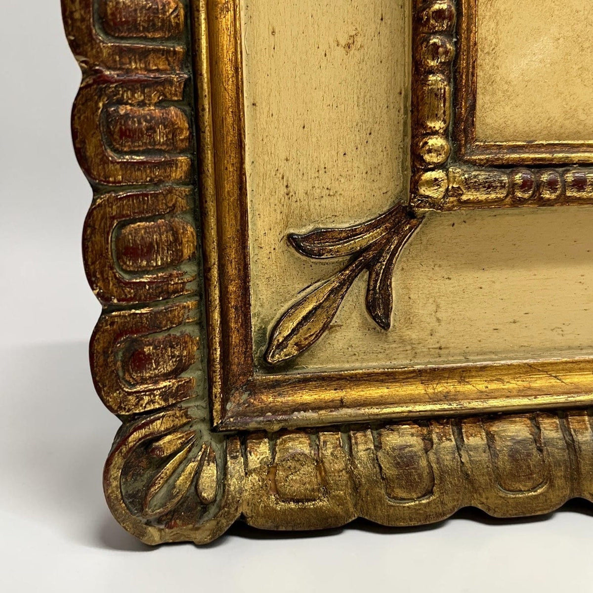 Quadro dipinto olio epoca 900 Fiori con cornice in legno stile Antico Veneziano Categoria  Quadri