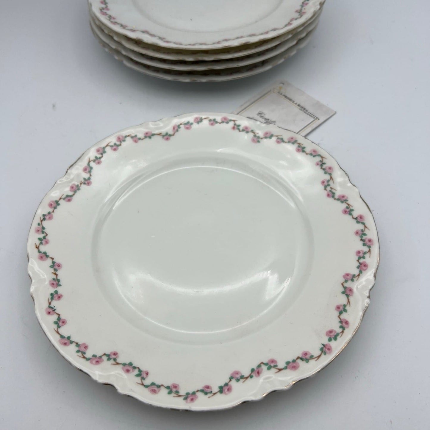 Richard Ginori Set di 4 piatti antichi bianchi servizio in porcellana anni 30 Categoria  Piatti e Piattini