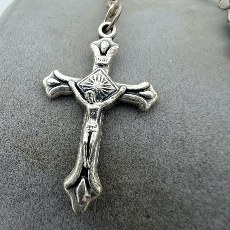 Rosario di Giovanni II con Croce Pastorale metallo vintage crocifisso Rosario di Giovanni II con Croce Pastorale metallo vintage crocifisso
