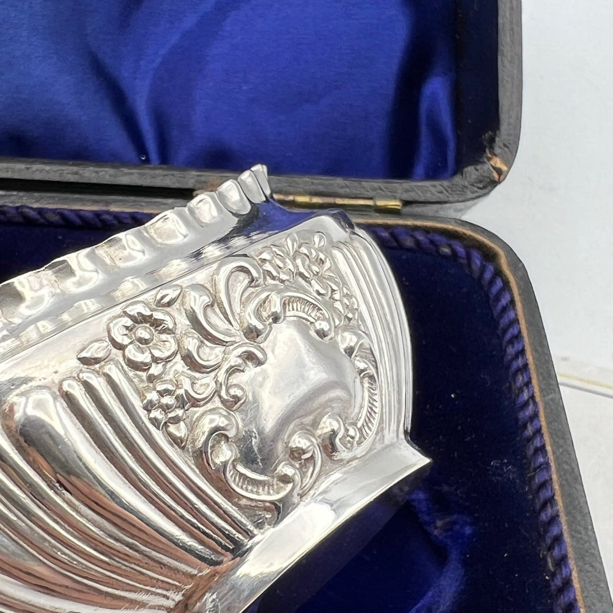 Saliere in Argento antico Set saliere sterling silver da tavola dì Epoca 1897 Categoria  Sheffield & Argento