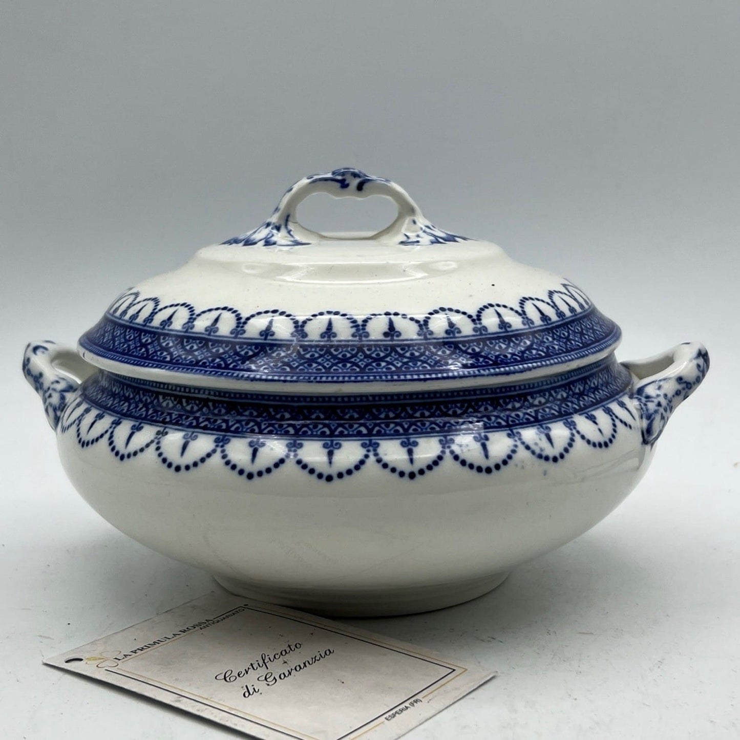 Salsiera antica inglese in ceramica con coperchio e mestolo vecchia zuppiera Categoria  Zuppiere