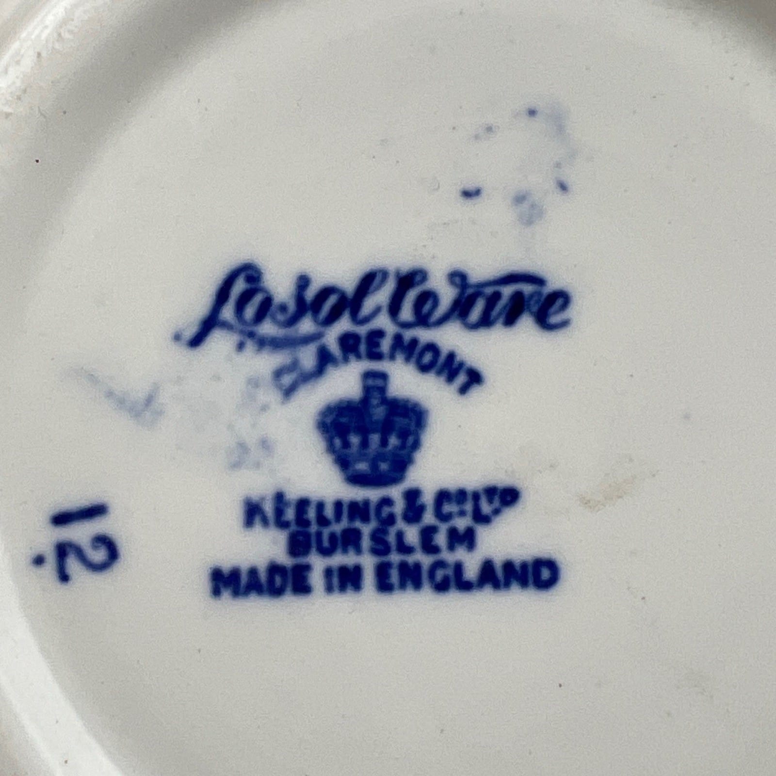 Salsiera antica inglese in ceramica con coperchio e mestolo vecchia zuppiera Categoria  Zuppiere