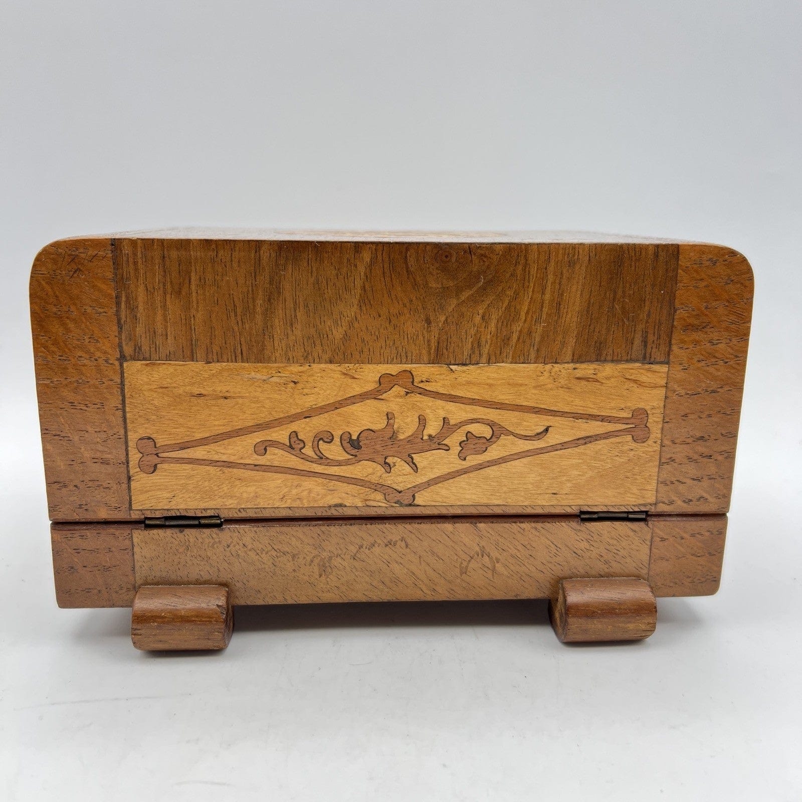 Scatola antica in legno cofanetto da scrivania portasigarette stile Deco anni 40 Categoria  Oggetti per fumatori