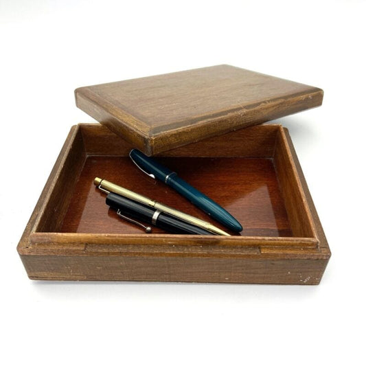 Scatola antica in legno da scrivania ufficio cofanetto portaoggetti epoca 900 Categoria  Scatole in legno