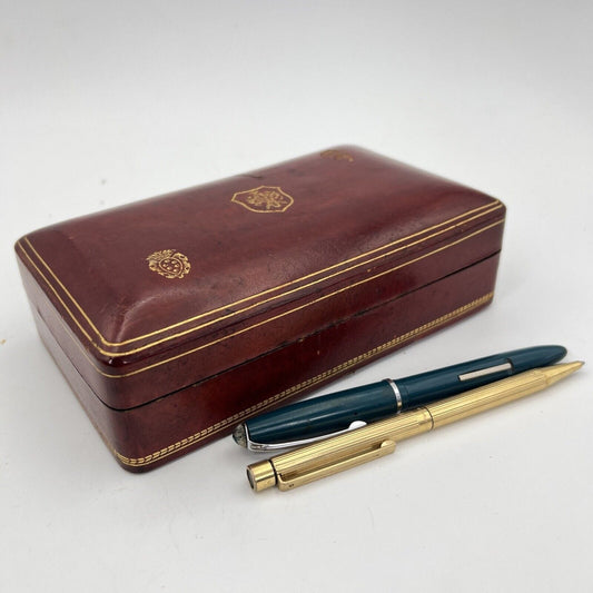 Scatola antica in pelle bordeaux da scrivania scatolina porta oggetti penne Categoria  Vari