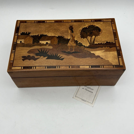 Scatola cofanetto antica in legno intarsiata portagioie oggetti per scrivania Categoria  Scatole in legno