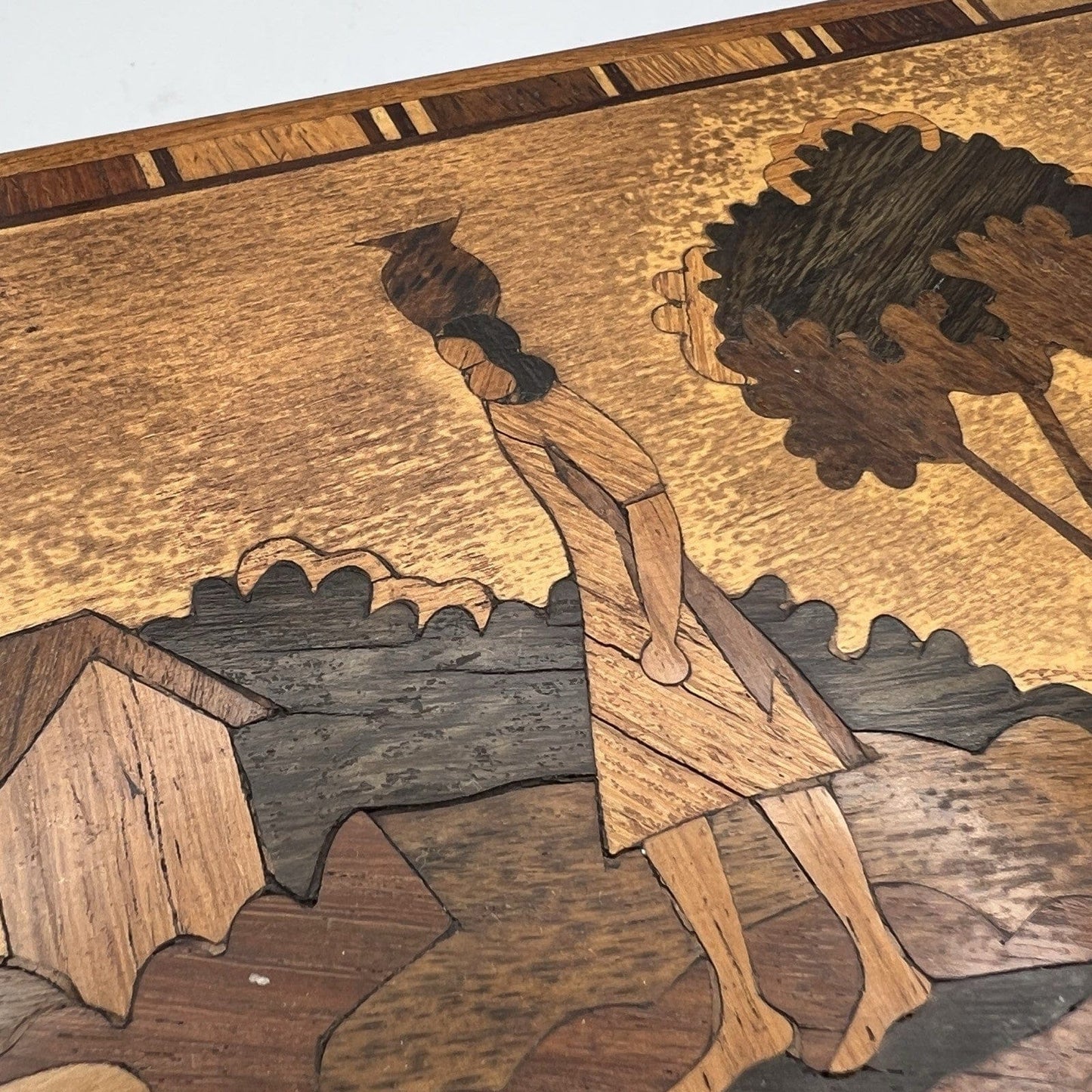 Scatola cofanetto antica in legno intarsiata portagioie oggetti per scrivania Categoria  Scatole in legno