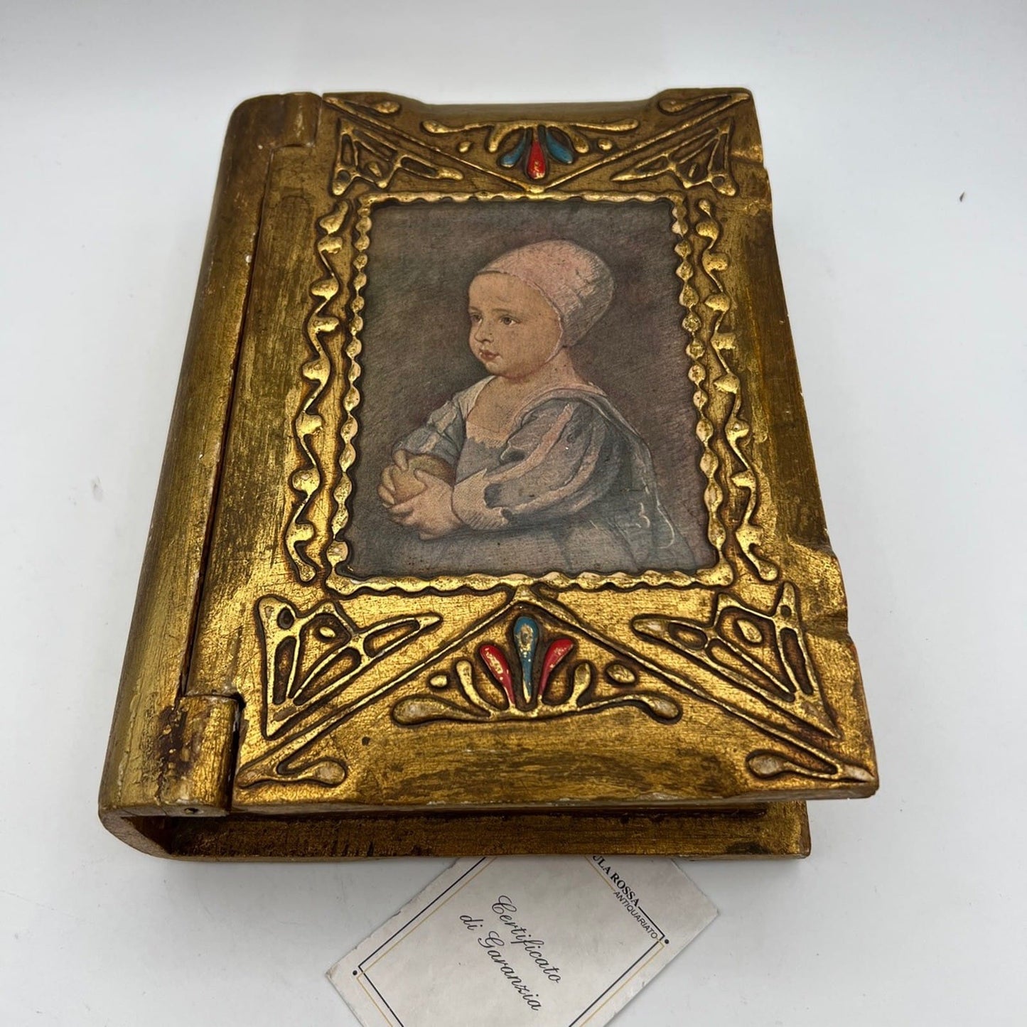 Scatola Fiorentina in legno a forma di finto libro stile antico dorato anni '60 Categoria  Oggetti sacri - rosari