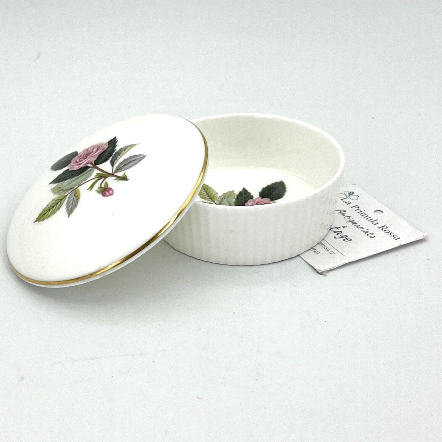 Scatola Scatolina portagioie in porcellana vintage piccolo con rose Wedgwood Categoria  Scatoline portagioie
