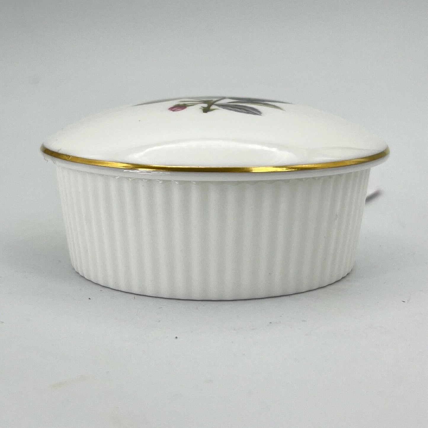 Scatola Scatolina portagioie in porcellana vintage piccolo con rose Wedgwood Categoria  Scatoline portagioie