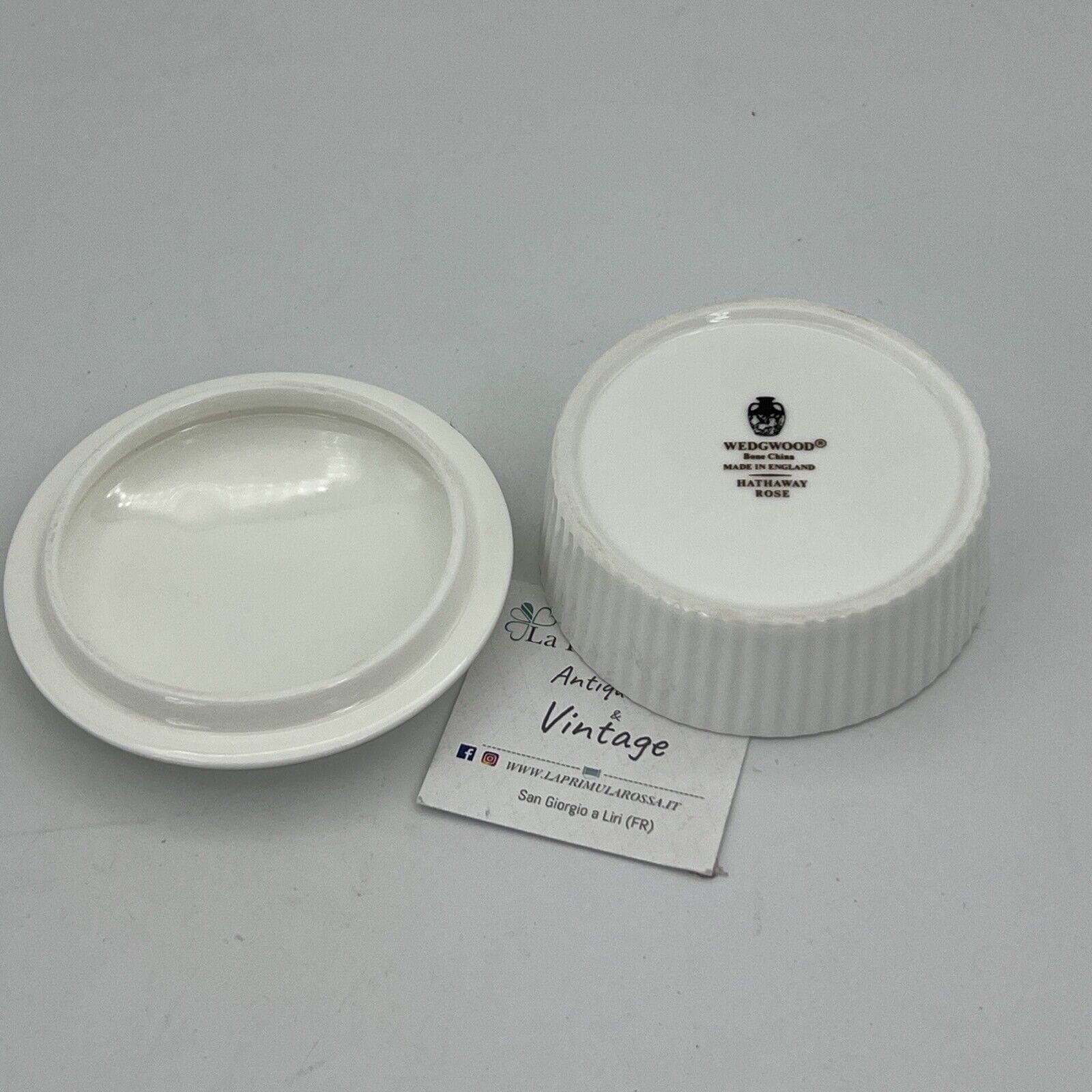 Scatola Scatolina portagioie in porcellana vintage piccolo con rose Wedgwood Categoria  Scatoline portagioie