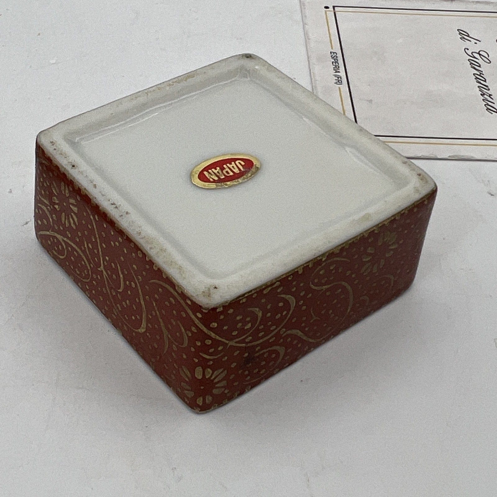 Scatolina vintage in porcellana portagioie  porta anelli Giapponese Satsuma Categoria  Scatoline portagioie