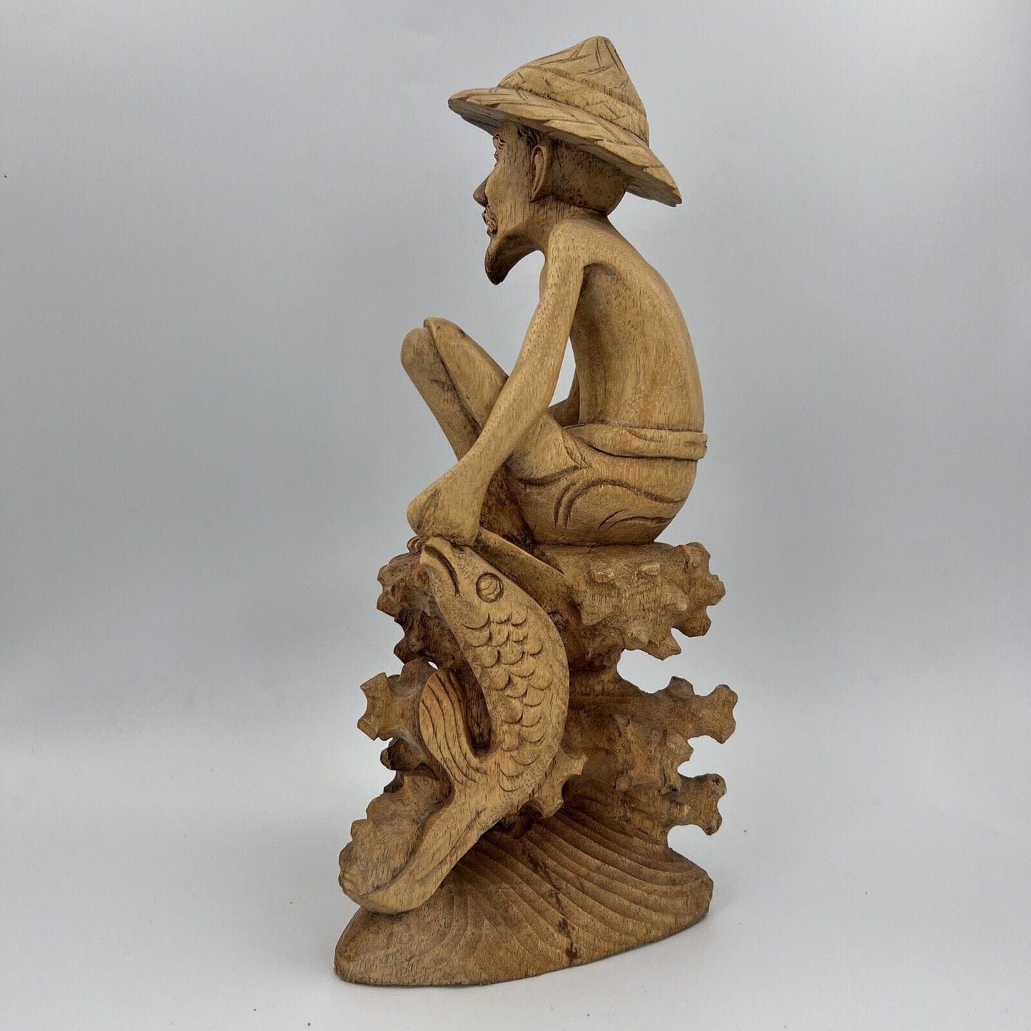 Scultura orientale in legno statuetta statuina 900 statua Pescatore Categoria  Sculture e Miniature