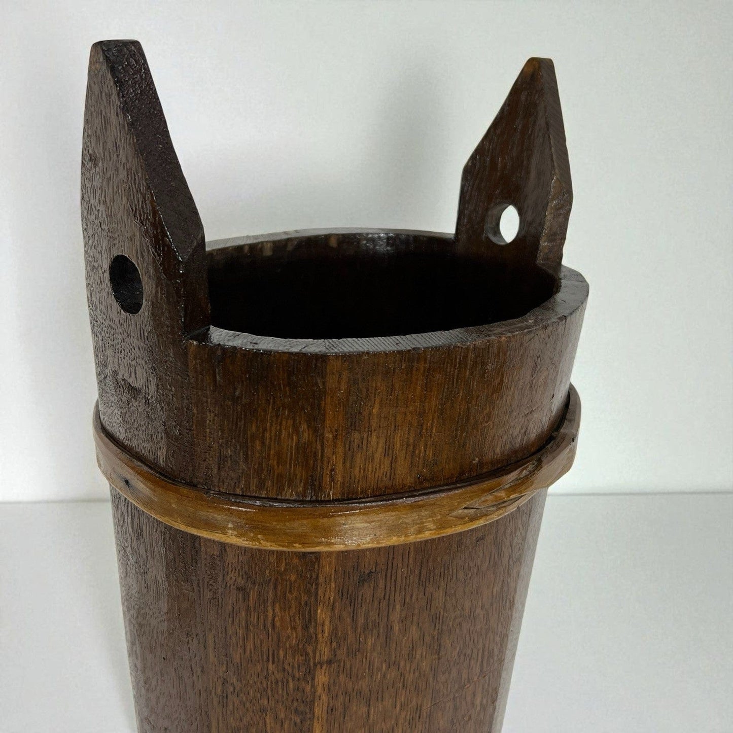 Secchio antico 900 secchiello in legno portaombrelli vintage vecchio gettacarta Categoria  .Tutti gli articoli