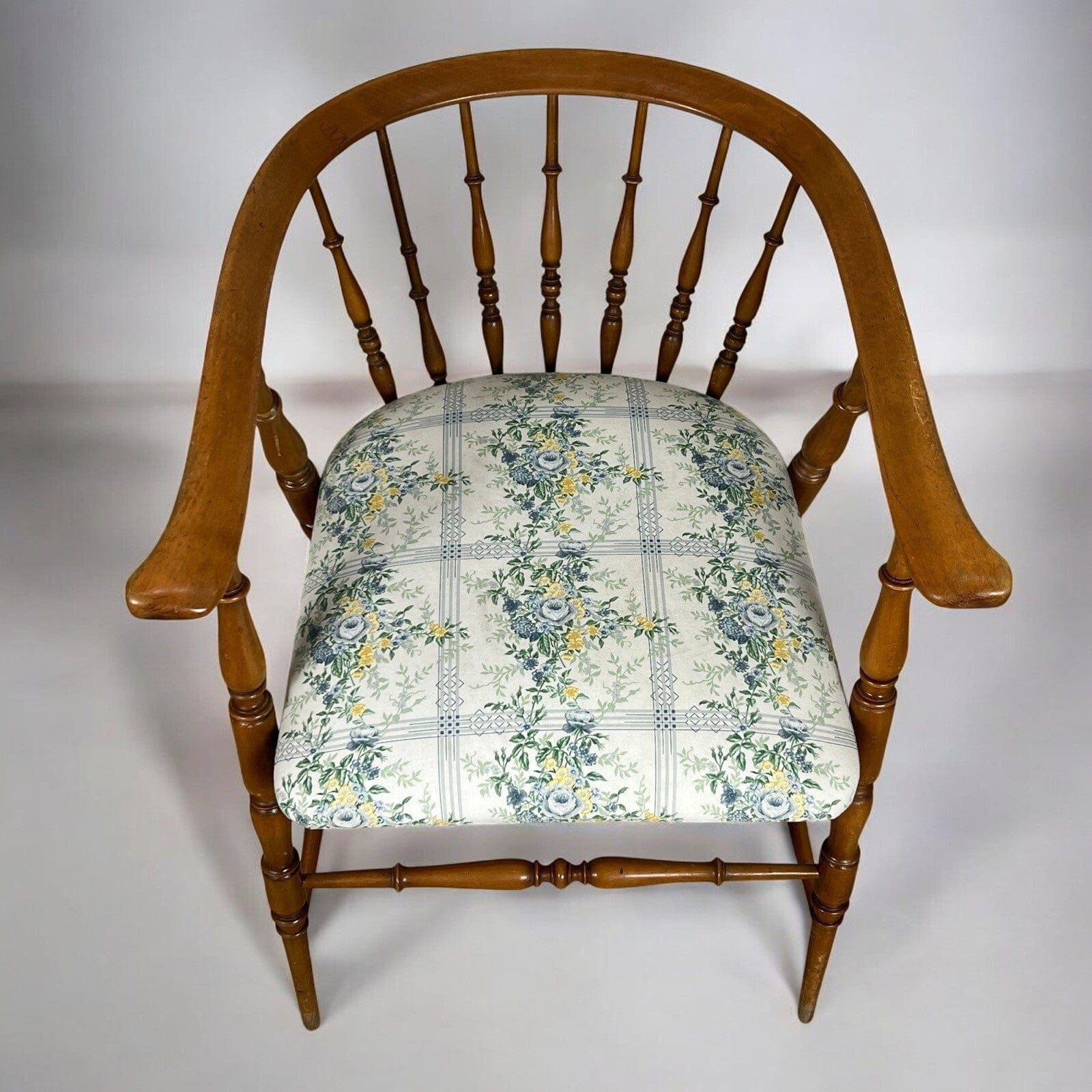 Sedia in stile Vecchia Old america shabby Country Chic Vintage con braccioli Categoria  Sedie