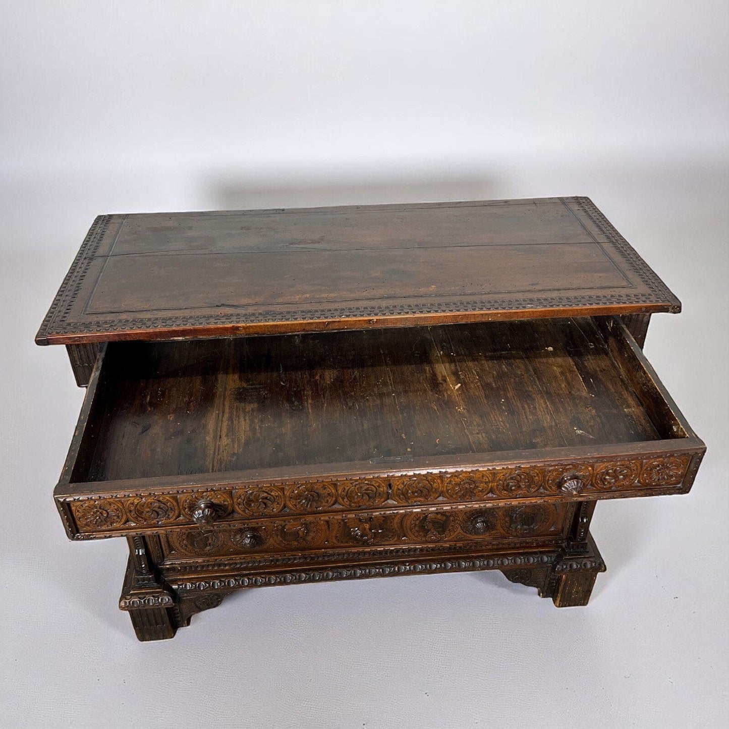 Servante Credenza Antica Madia Piemontese epoca 800 Mobile intagliato Categoria  Servante - Servantini